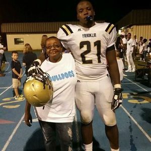 Meet your Posher, Joyce